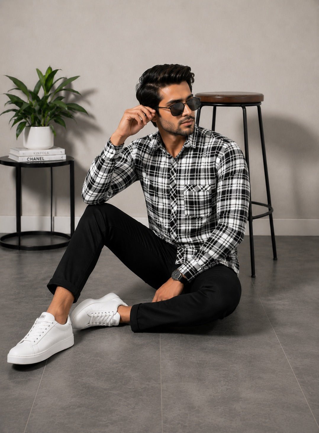 Men’s Black & White Checked Cotton Blend Full Sleeve Casual Shirt