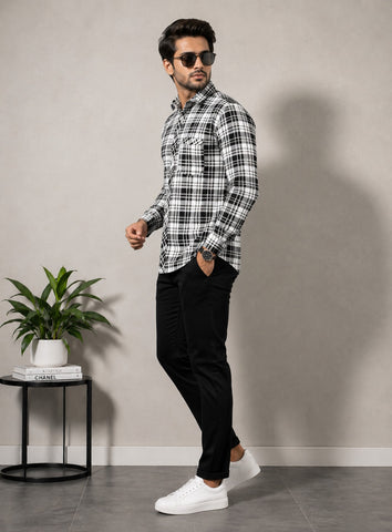Men’s Black & White Checked Cotton Blend Full Sleeve Casual Shirt
