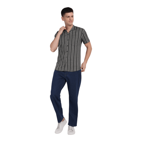 Full outfit – men’s half-check jute shirt paired with casual pants